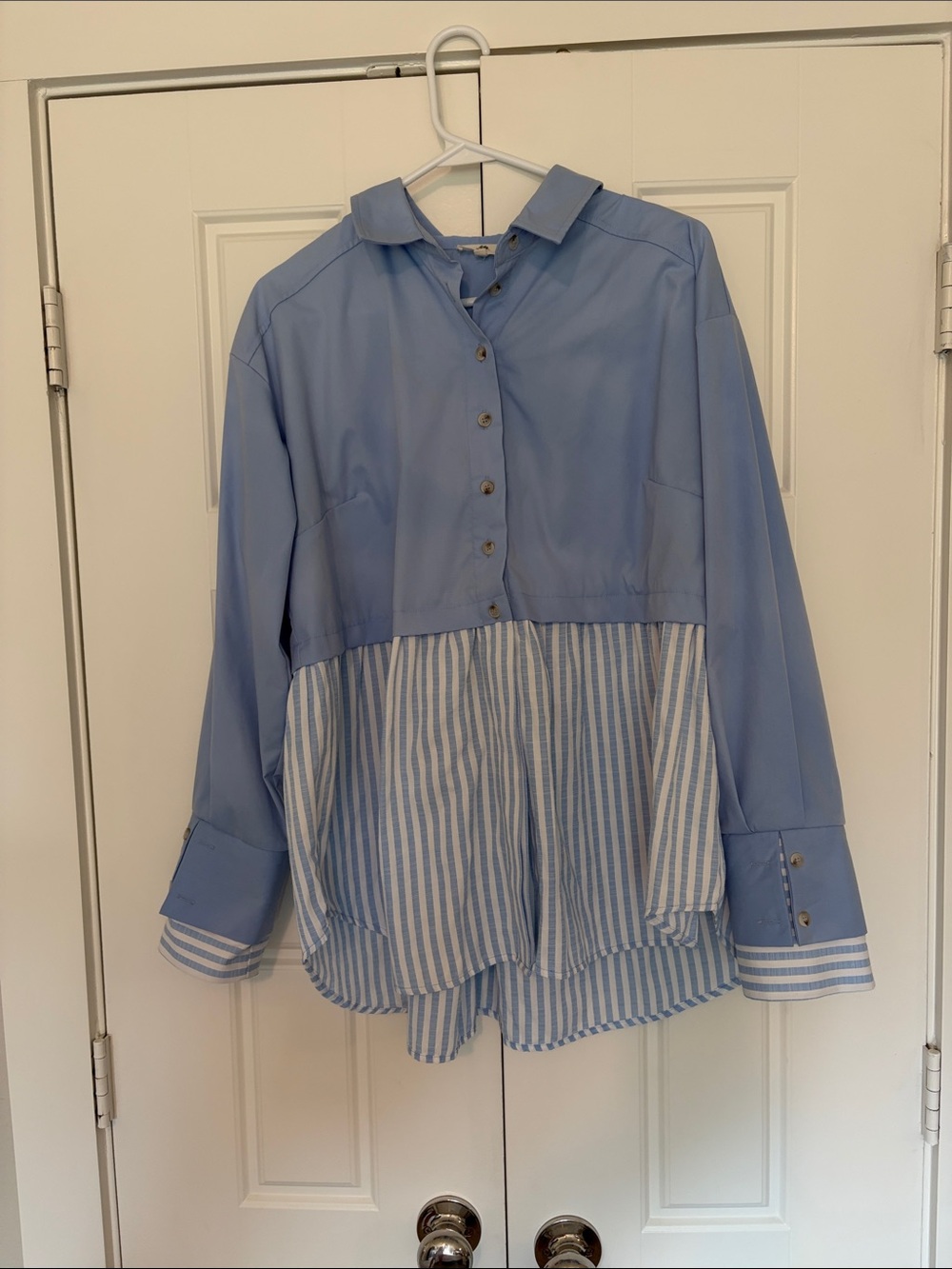 entro Light Blue & White Layered Panel Button-Down Shirt